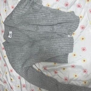 Woman’s cardigan size Small